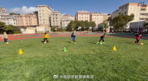 迅速带领皇